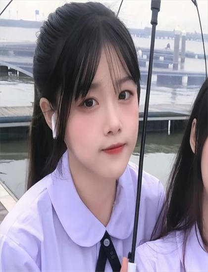 雅思女老师30岁裸辞成米其林大厨-偷偷在线观看免费高清电视剧