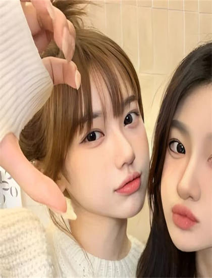 中文字幕人成乱码熟女APP_30一40岁女人减龄发型